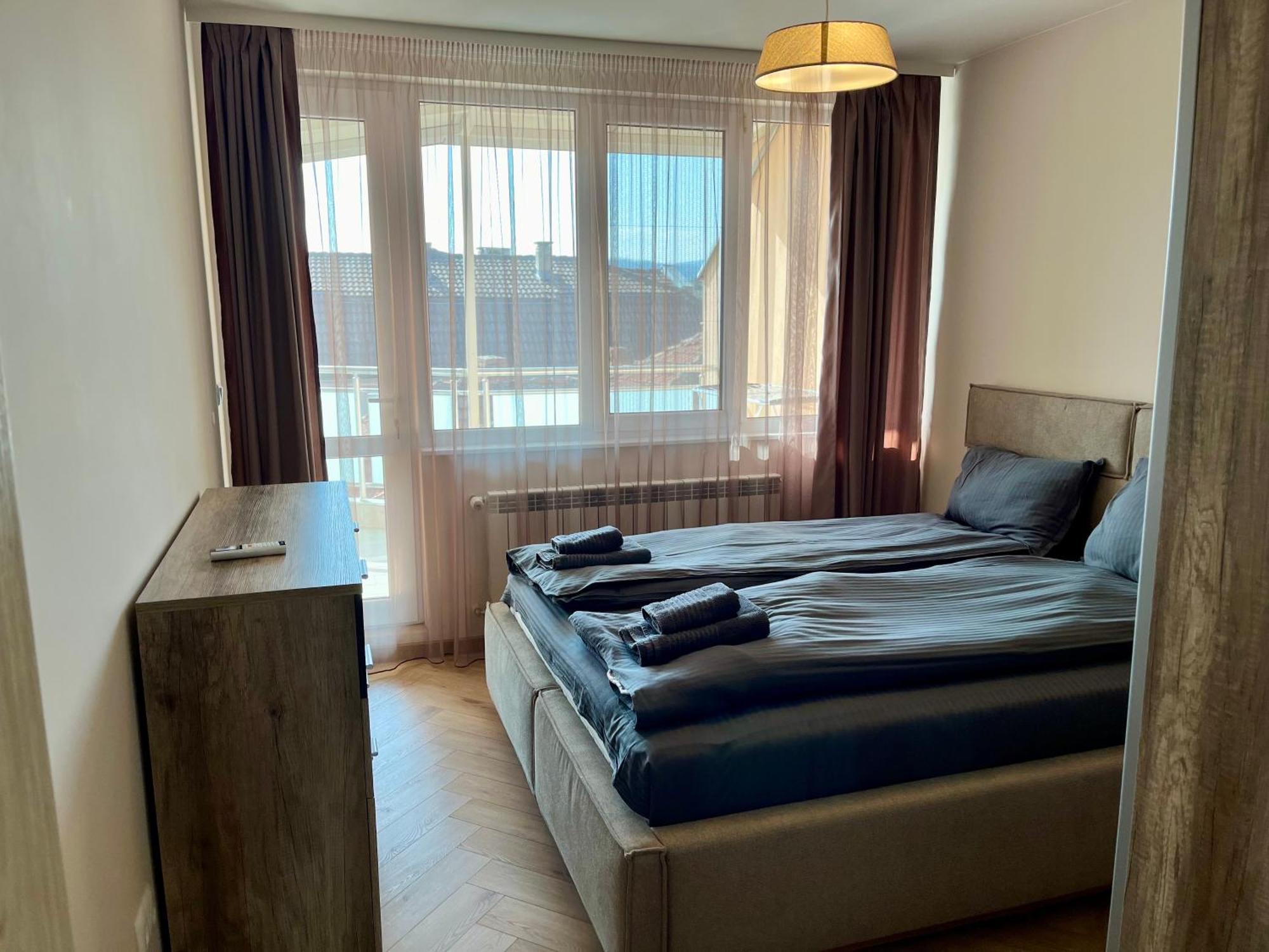 Parkcentral Luxury In City Center 7 Велико Търново Екстериор снимка